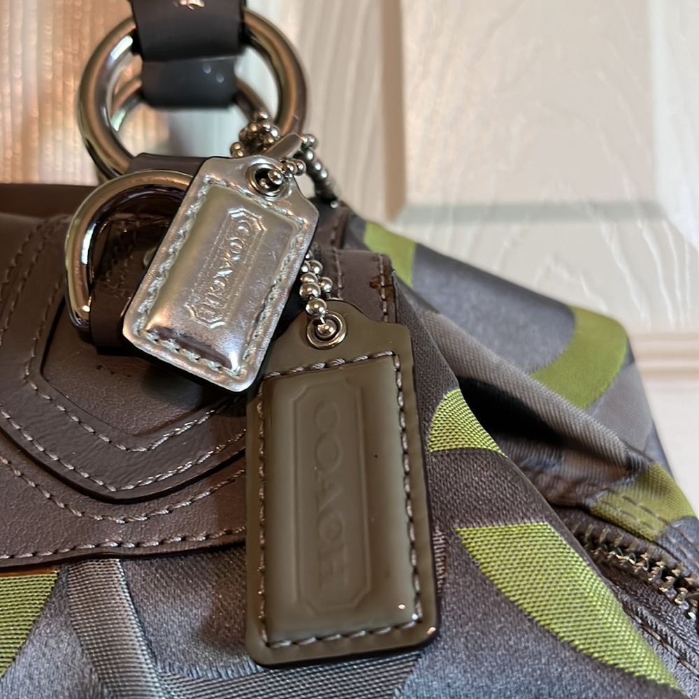 Purse - Picture 4 of 6